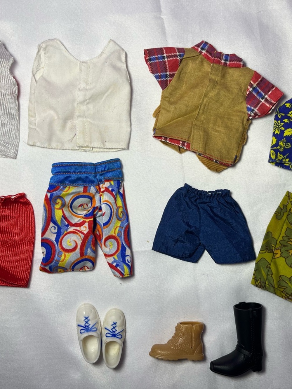 Vintage Ken Doll Clothes Lot Cowboy Outfit Swim Trunks‎ Shoes Mixed 90s Y2K - Picture 5 of 5